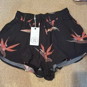 NWT TEEINK tropicana shorts size small